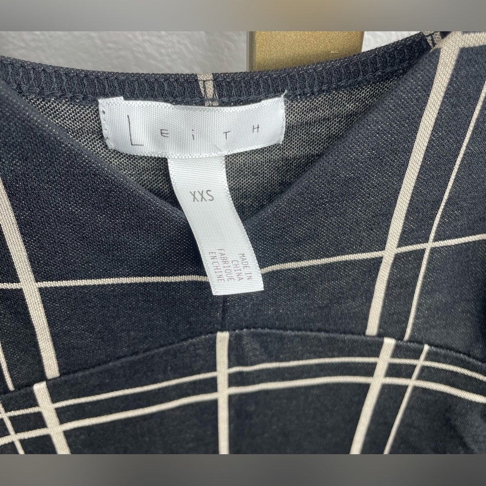 Leith XXS Black & Tan plaid JumpSuit V-Neck Sleeveless W/ Side Zipper - Picture 6 of 8